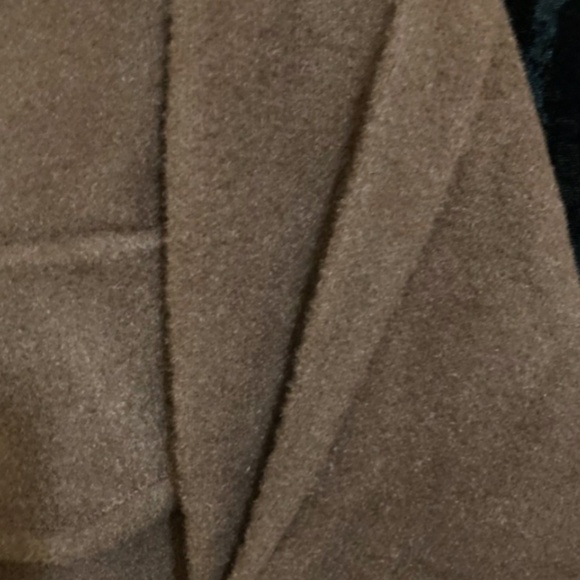 Wool blazer brown button frontstylish and watm - Picture 2 of 6